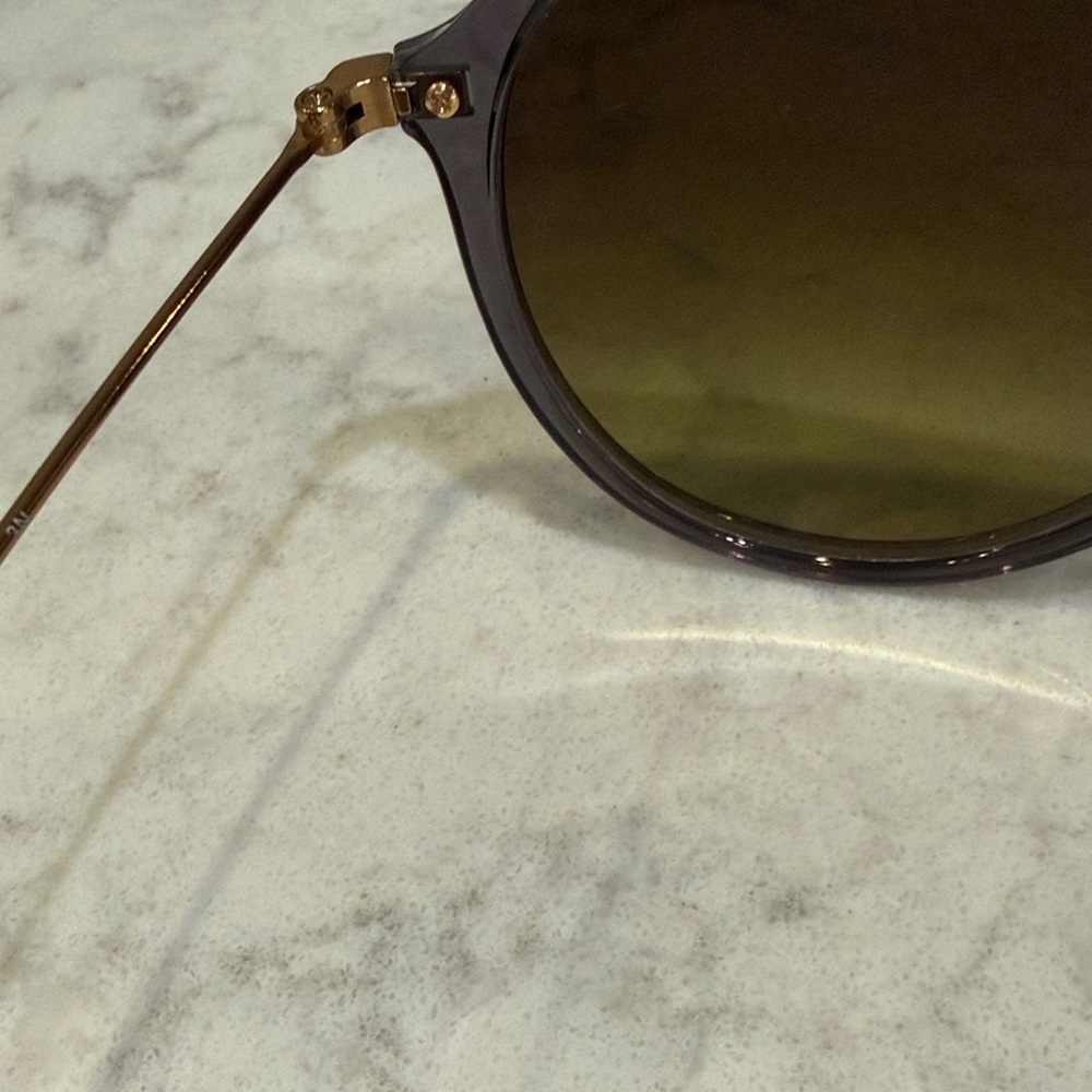 Ray-Ban Metallic Purple Sunglasses - Picture 6 of 7